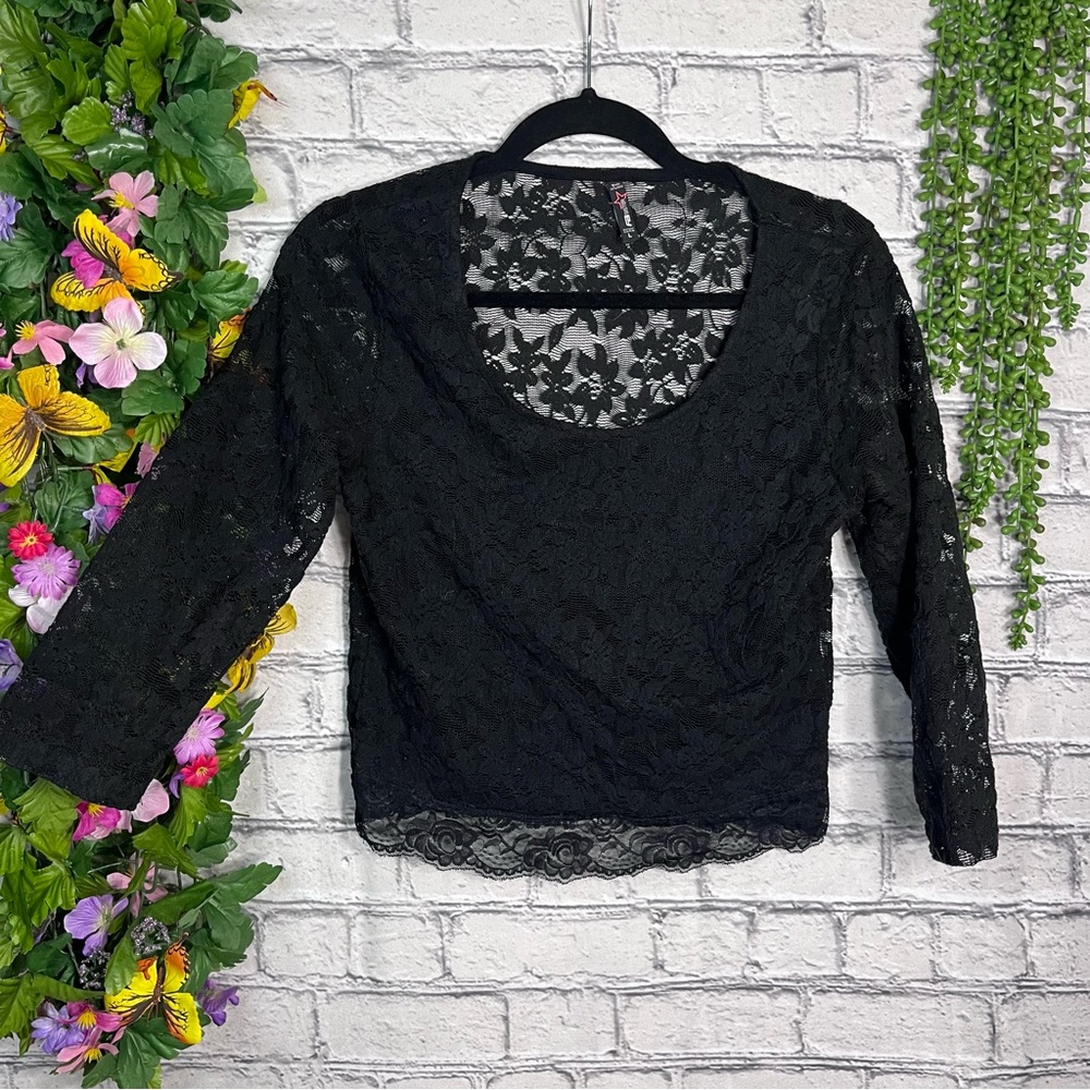 ~-🌼3/$30🌼FB Sister Lace Insert 3/4 Sleeve Scoop Neck Top Size Large